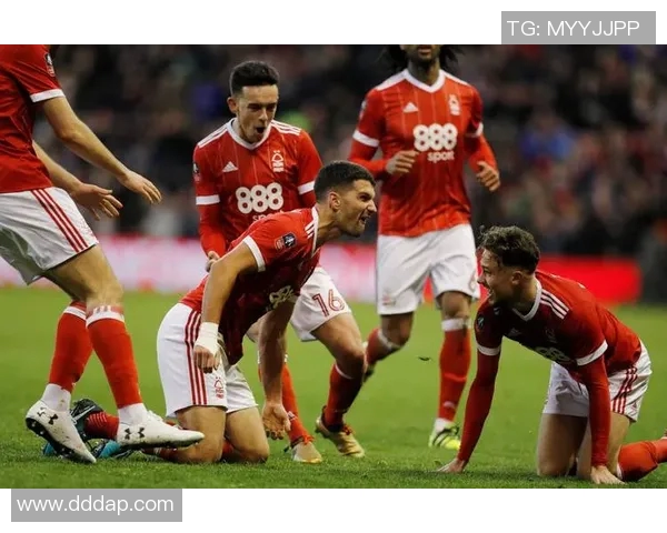 阿森纳足球队的辉煌历程与未来展望解析 阿森纳足球队的辉煌历程与未来展望解析